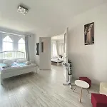 Penthouse In The Castle *