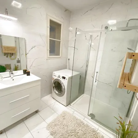 Penthouse In The Castle Apartamento Budapest