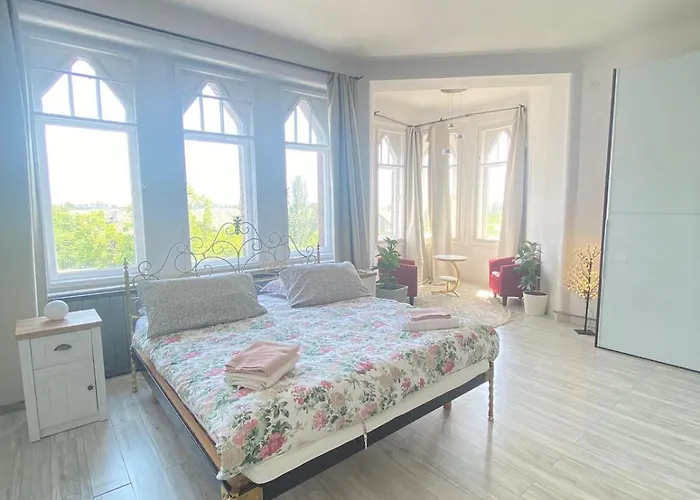 Penthouse In The Castle Daire
