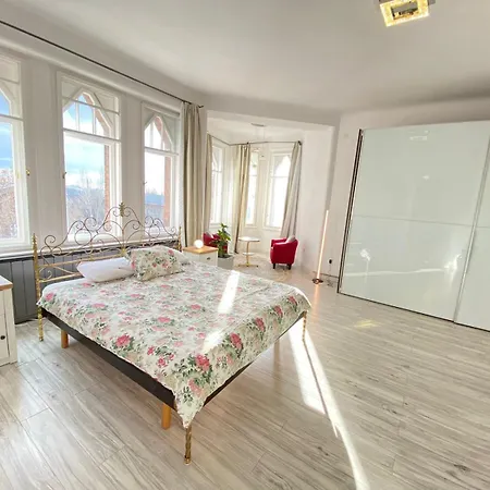 Penthouse In The Castle Apartament *