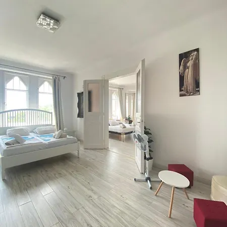 Penthouse In The Castle *