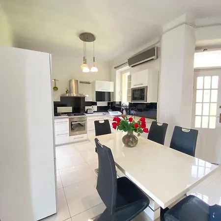 Appartamento Penthouse In The Castle *
