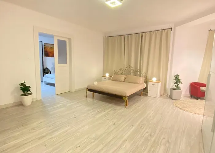 Διαμέρισμα Penthouse In The Castle *