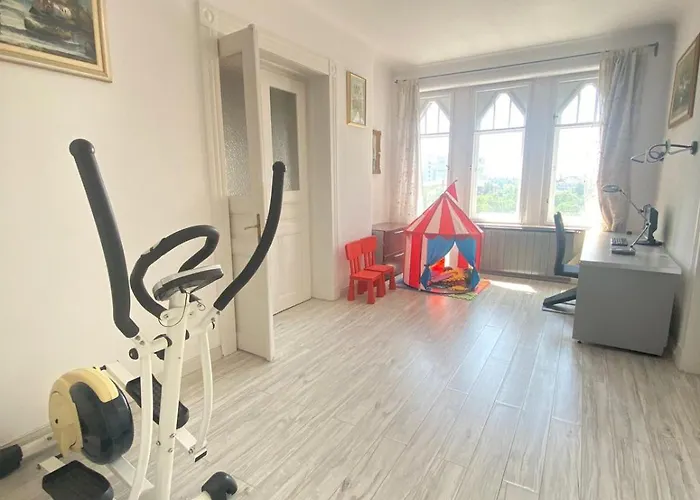 Penthouse In The Castle *