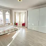 Penthouse In The Castle Apartment *