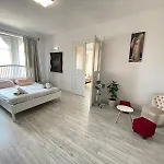 Penthouse In The Castle Lejlighed *