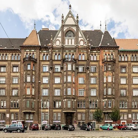 Penthouse In The Castle * Boedapest