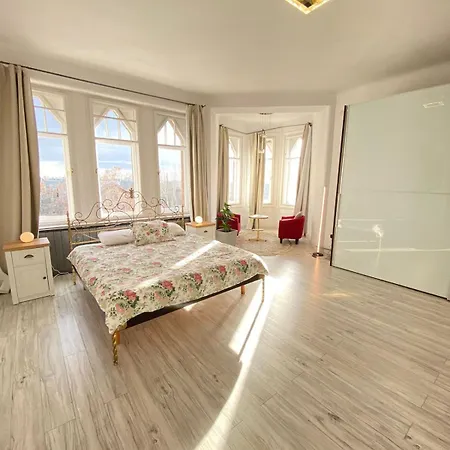 Penthouse In The Castle Boedapest