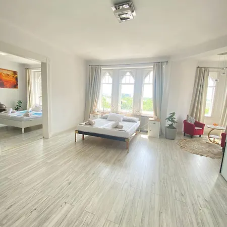 Penthouse In The Castle Apartment *