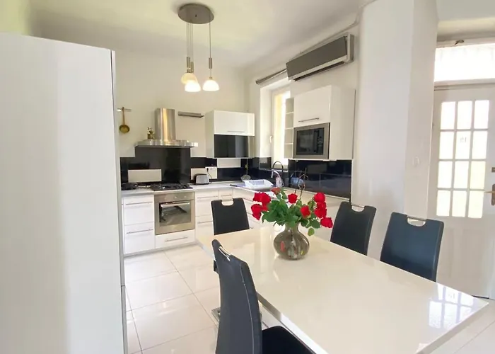 Apartament Penthouse In The Castle *